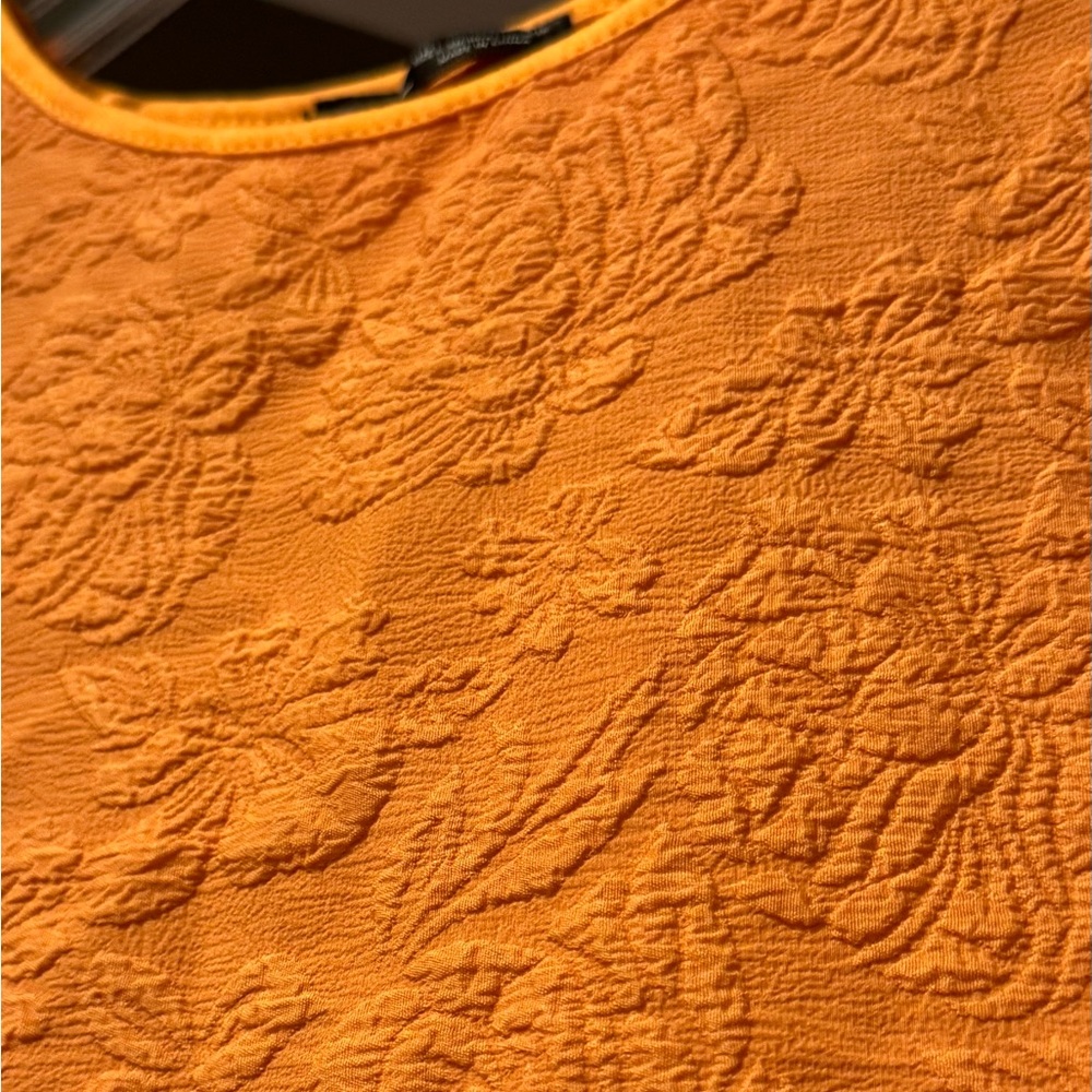 Vibrant Orange Textured Floral Crop Top - Picture 3 of 6